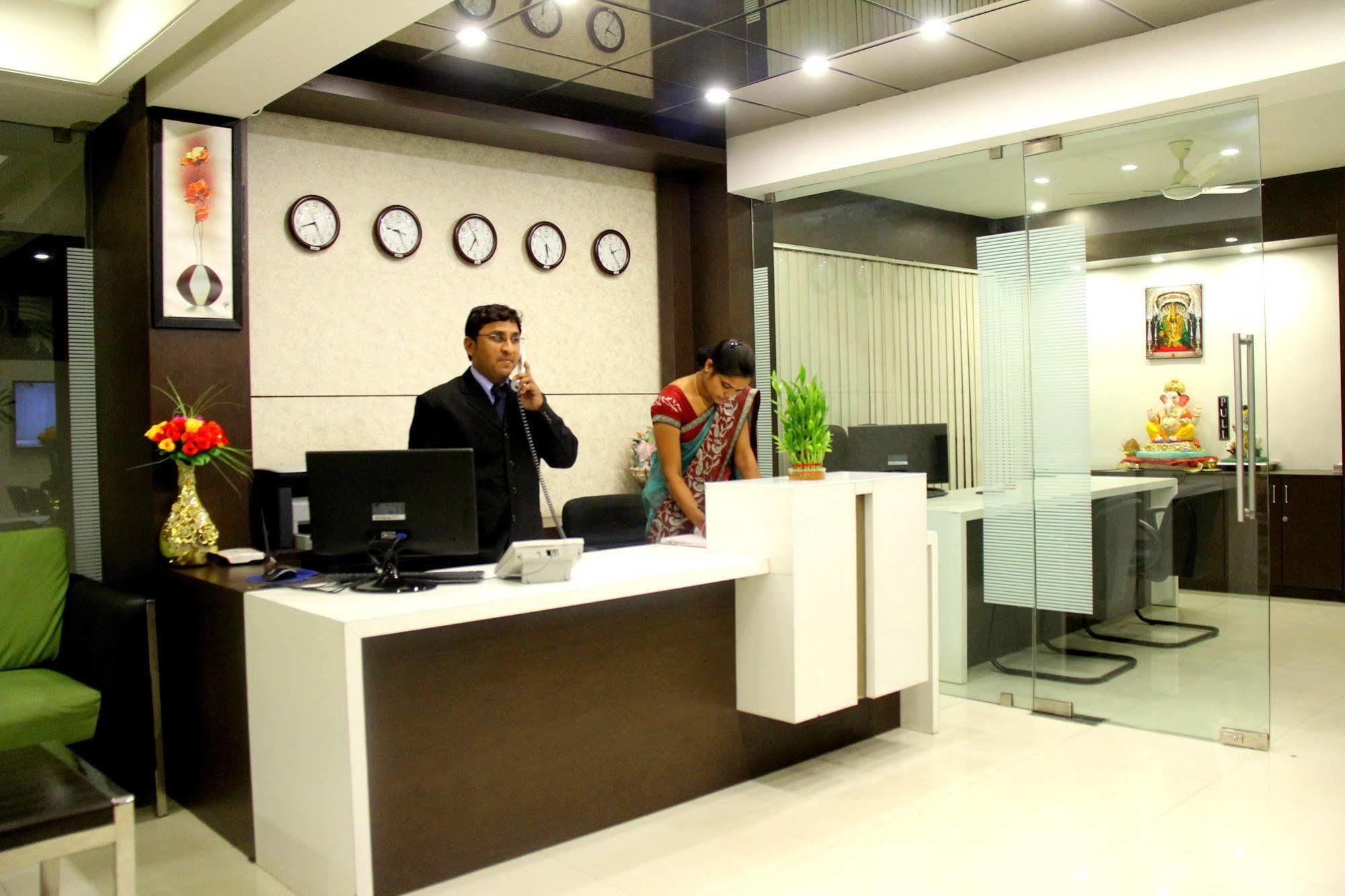 Treebo Flora Inn Nagpur Exterior foto