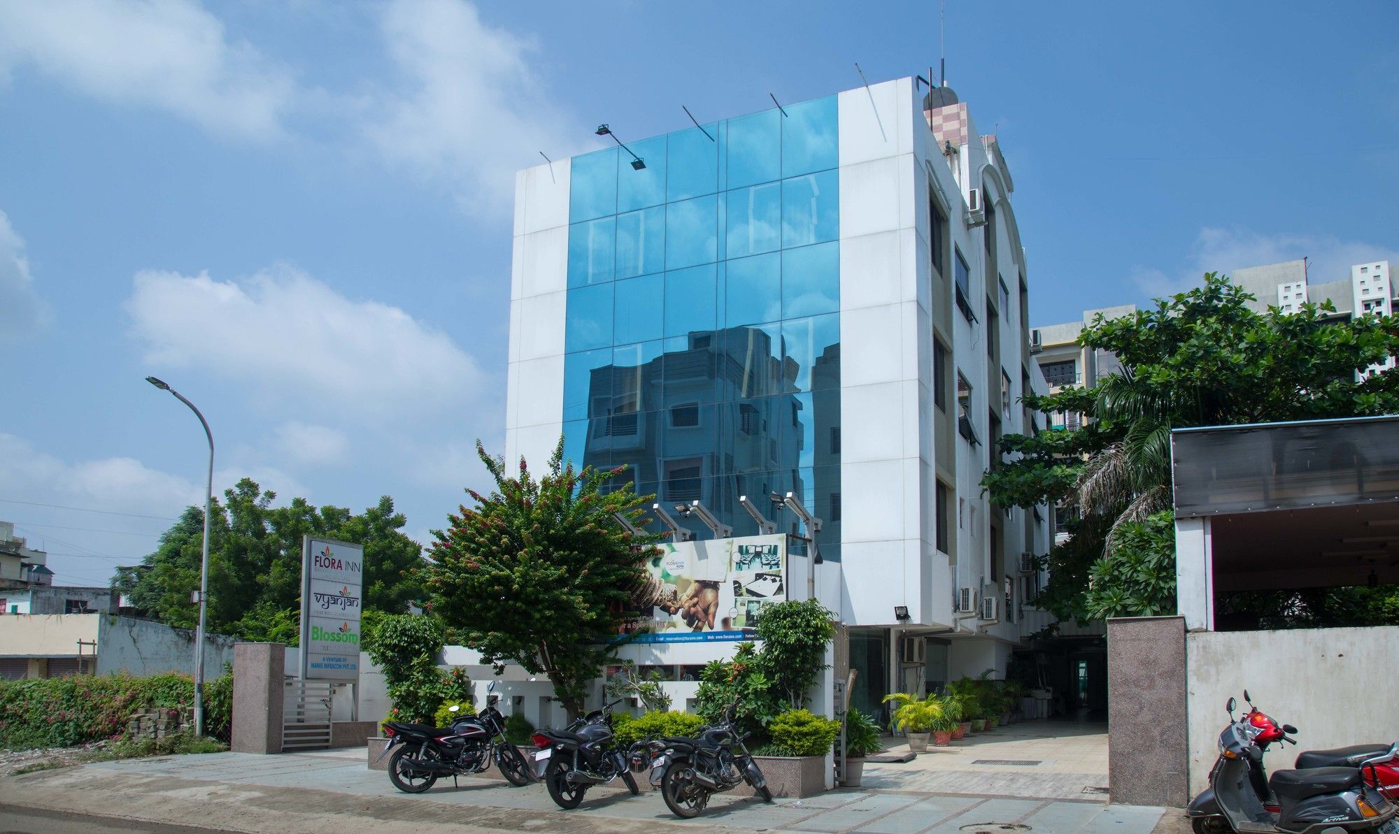 Treebo Flora Inn Nagpur Exterior foto