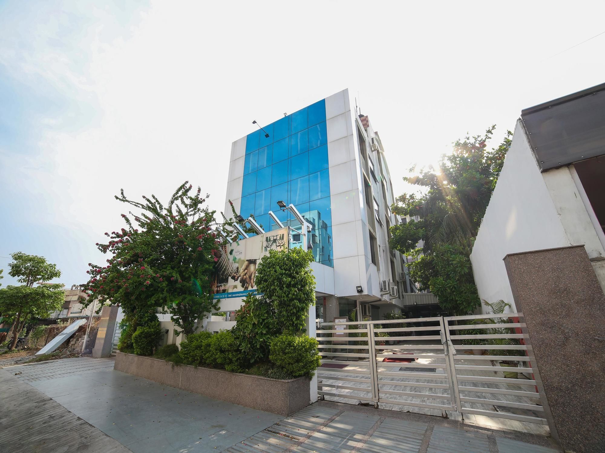 Treebo Flora Inn Nagpur Exterior foto